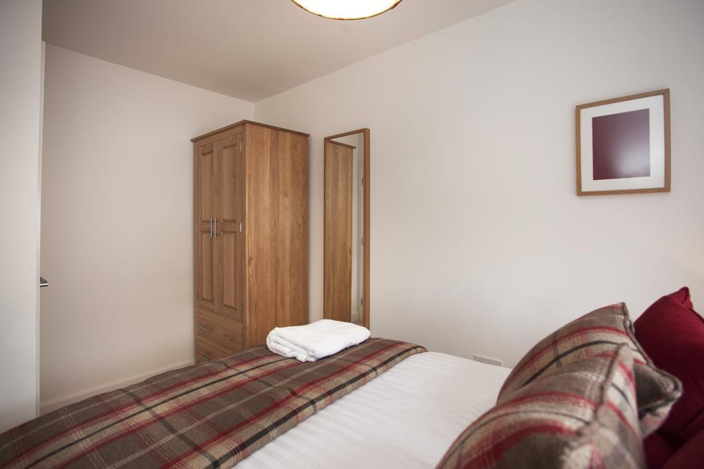 Dbs Serviced Apartments - The Mews Castle Donington Dış mekan fotoğraf